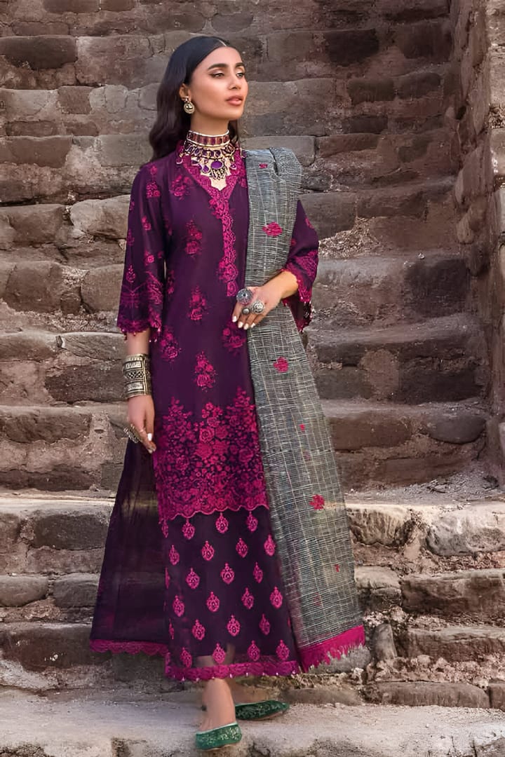 ZAINAB CHOTTANI - Magenta Chickenkari Luxury 3pc