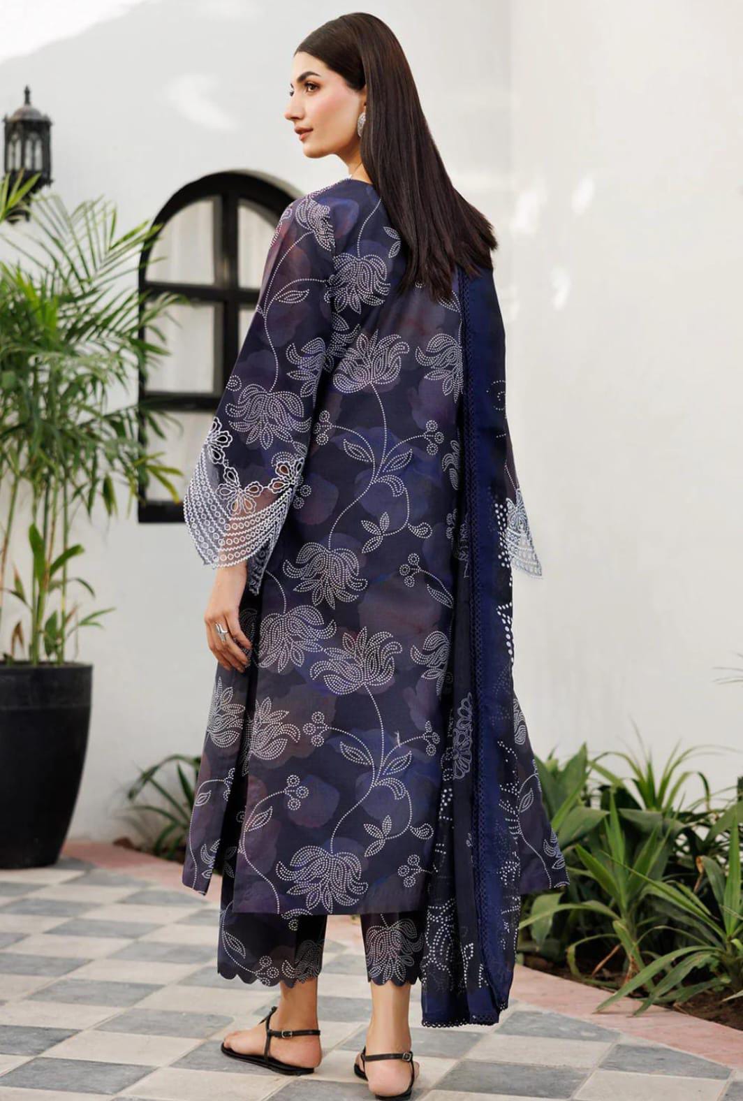 Digital Printed Khaddar 3- Piece