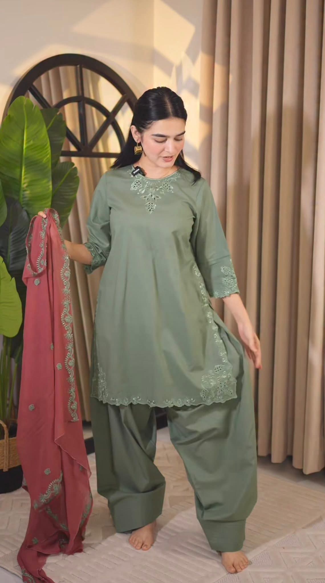 AIRA LAWN 3PC –Eid Collection