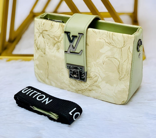 LOUIS VUITTON  DESIGNER CROSS BODY