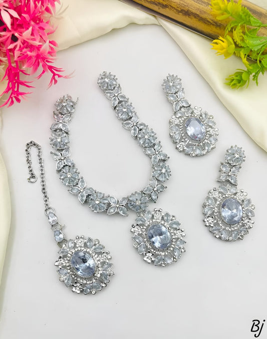 FANCY BEAUTIFUL PARTY WEAR ZIRCON NECLACE SET