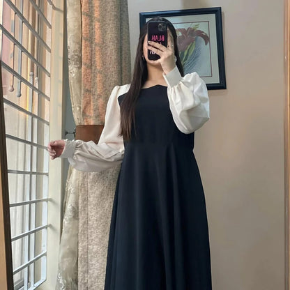 Front And Back Platted Design With White Sleeves Maxi