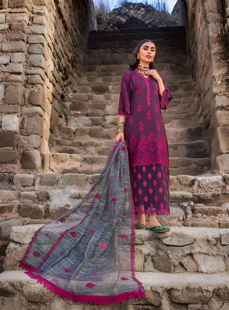 ZAINAB CHOTTANI - Magenta Chickenkari Luxury 3pc