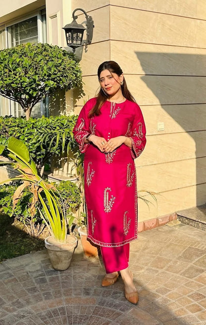 Amber Embroidered 2-Piece Stitched Dress