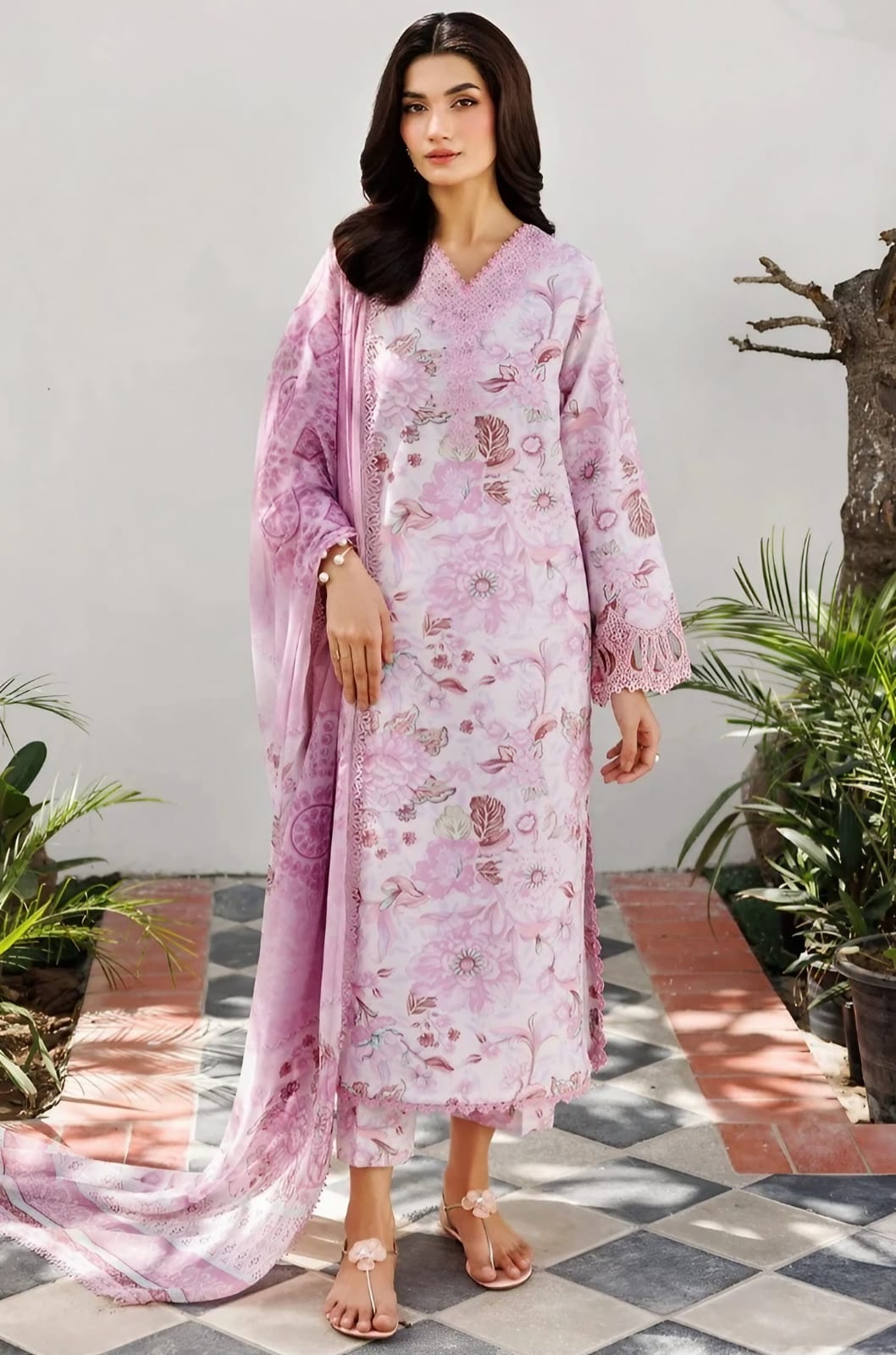 Khaddar Digital Printed 3- Piece Suit